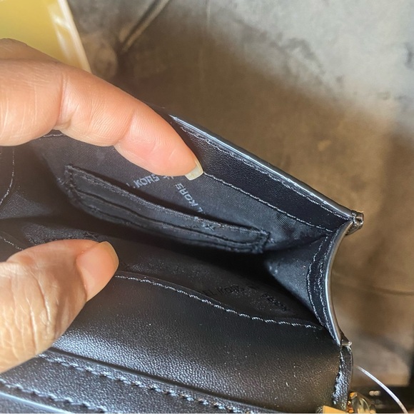 NWT Michael Kors Carmen Leopard Small NS Phone Crossbody Real Hair Calf - Picture 10 of 15